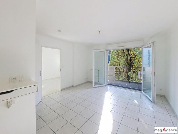 A louer APPARTEMENT T2 41 M2  NANTES