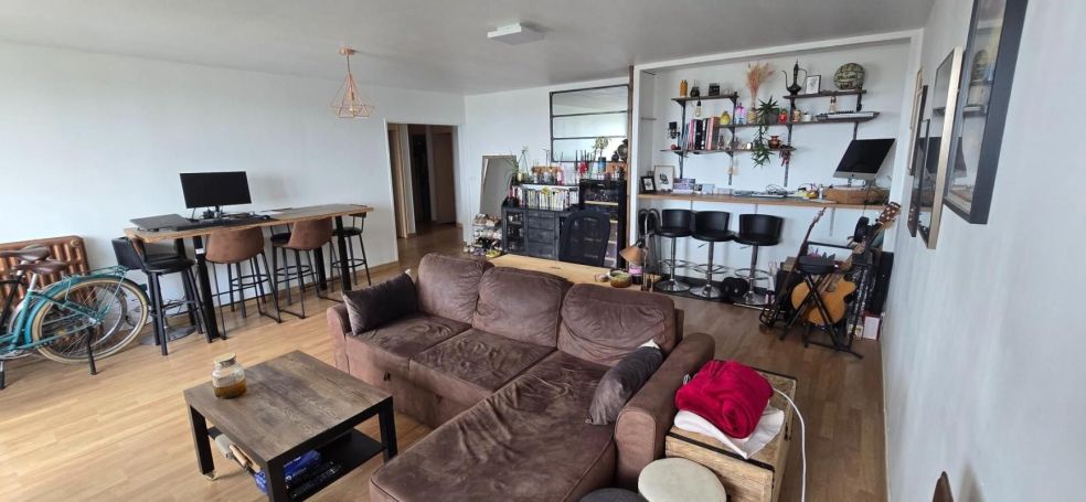A louer APPARTEMENT T3 86 M2  LA ROCHE SUR YON