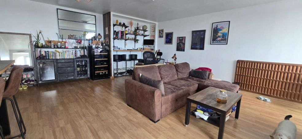 A louer APPARTEMENT T3 86 M2  LA ROCHE SUR YON
