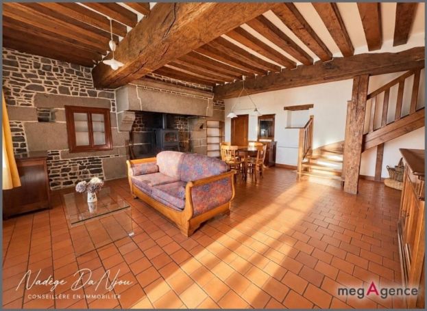 A louer MAISON  DE MAîTRE  NOUES DE SIENNE