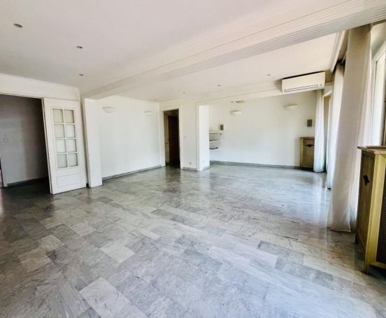 APPARTEMENT T4 116 M2 TERRASSE BORD DE MER NICE