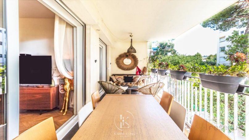 APPARTEMENT DE PRESTIGE T4 74 M2 TERRASSE BORD DE MER NICE