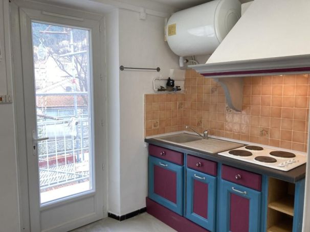 APPARTEMENT T2 24 M2 BORD DE MER TOULON