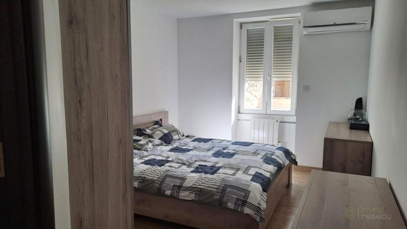 APPARTEMENT DUPLEX T5 155 M2 TERRASSE  NIMES