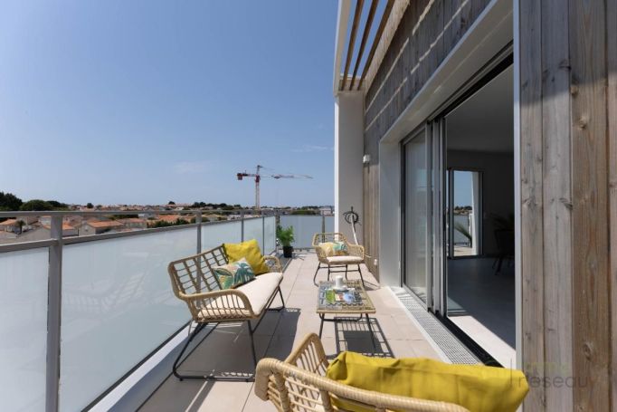 APPARTEMENT NEUF T4 103 M2 TERRASSE BORD DE MER SAINT GILLES CROIX DE VIE