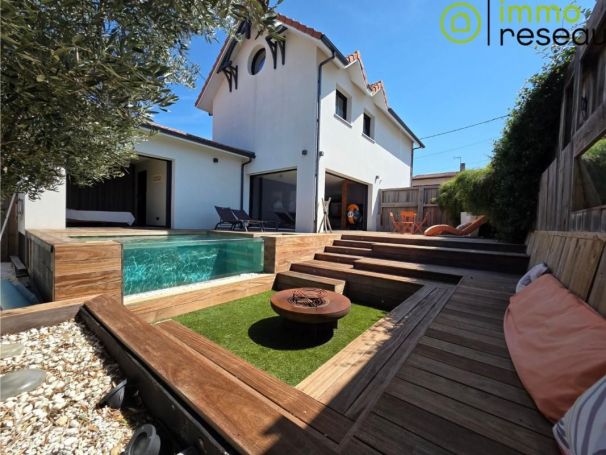 MAISON  5 PIECES 145 M2 BORD DE MER ARCACHON