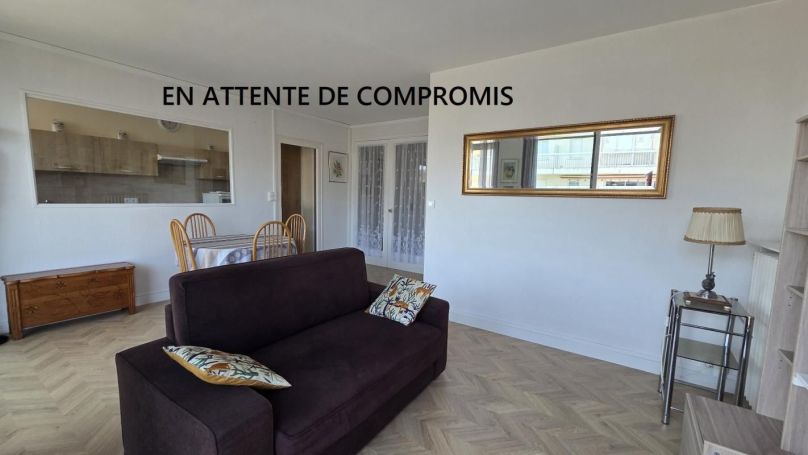 APPARTEMENT T2 48 M2 BORD DE MER LA BAULE ESCOUBLAC