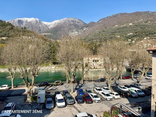 APPARTEMENT T3 104 M2  BREIL SUR ROYA