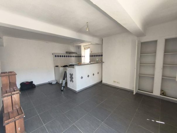 APPARTEMENT T3 60 M2  GONFARON