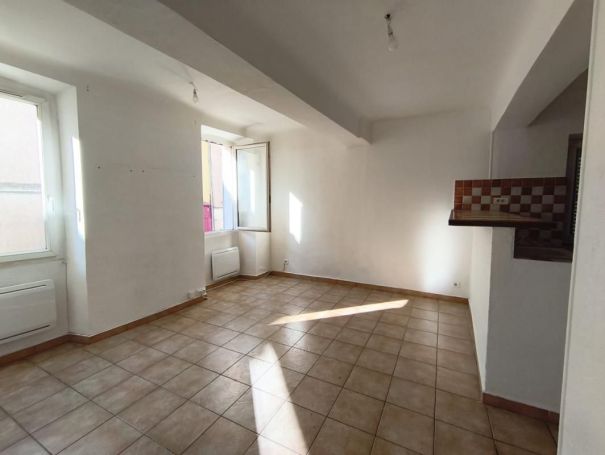 APPARTEMENT T2 47 M2  GONFARON