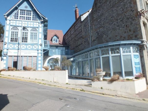 MAISON  DE MAîTRE BORD DE MER SAINT VALERY EN CAUX