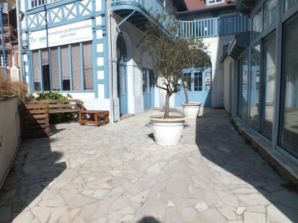 MAISON  DE MAîTRE BORD DE MER SAINT VALERY EN CAUX