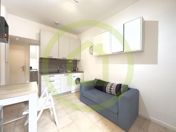 APPARTEMENT T2 18 M2 BORD DE MER ROQUEBRUNE CAP MARTIN