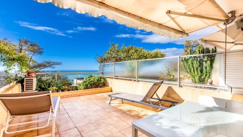 STUDIO  30 M2 TERRASSE VUE MER MENTON