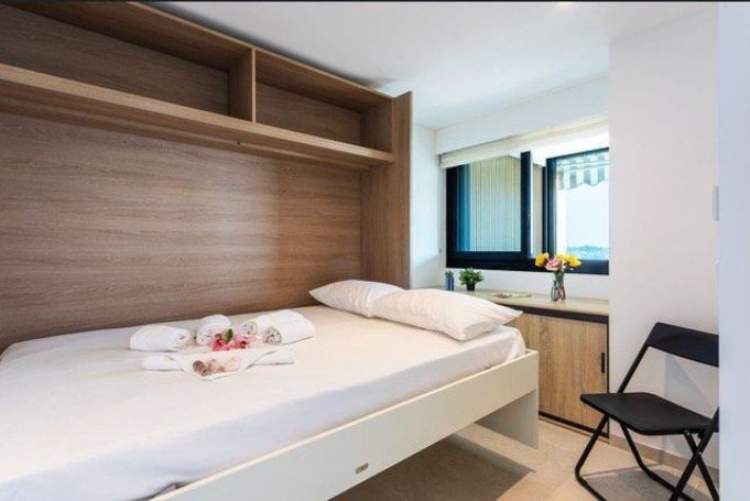APPARTEMENT DE PRESTIGE T3 74 M2 PIEDS DANS L'EAU VILLEFRANCHE SUR MER
