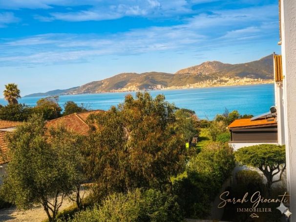 APPARTEMENT T3 52 M2 TERRASSE VUE MER PORTICCIO