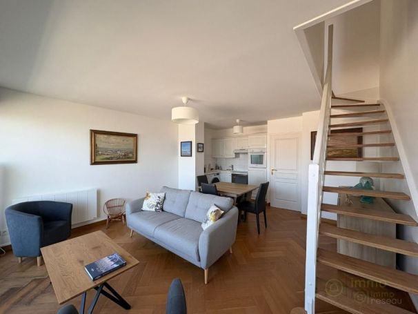 APPARTEMENT DUPLEX T4 67 M2 PIEDS DANS L'EAU FORT MAHON PLAGE