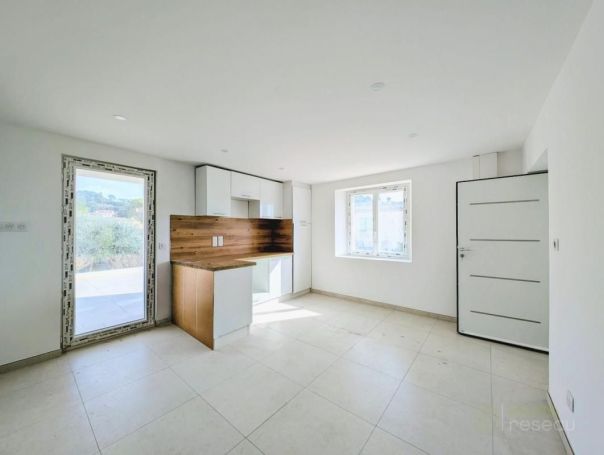 APPARTEMENT NEUF T2 29 M2 TERRASSE  PEGOMAS