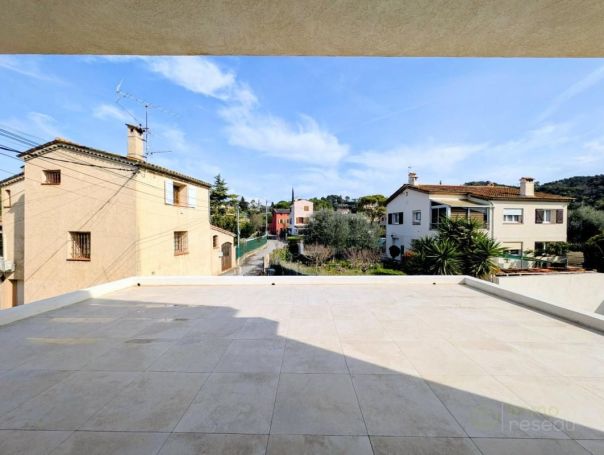 APPARTEMENT NEUF T2 29 M2 TERRASSE  PEGOMAS