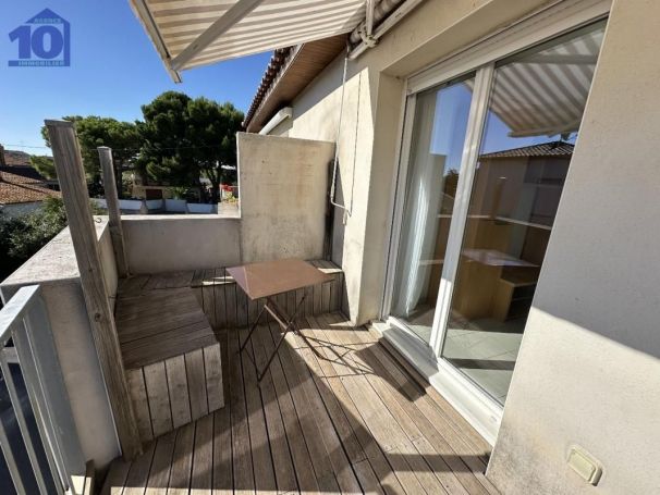 A louer APPARTEMENT T3 46 M2  LESPIGNAN