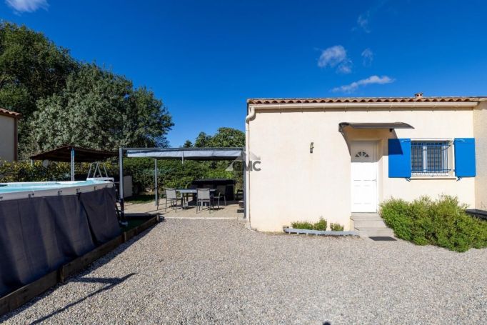 A louer MAISON  4 PIECES 90 M2  LEZIGNAN LA CEBE