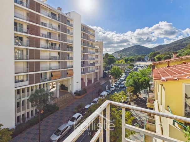 A louer APPARTEMENT DUPLEX T4 101 M2 VUE MER AJACCIO