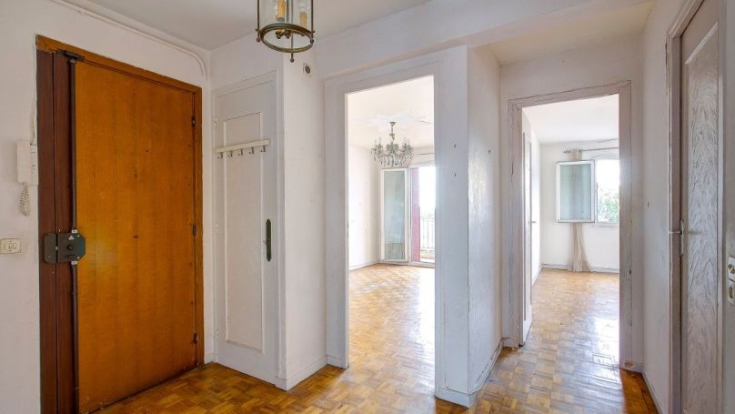 A louer APPARTEMENT T3 57 M2 BORD DE MER NICE