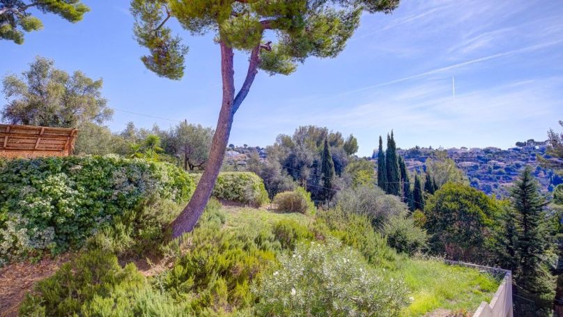 A louer APPARTEMENT T3 60 M2 TERRASSE BORD DE MER NICE