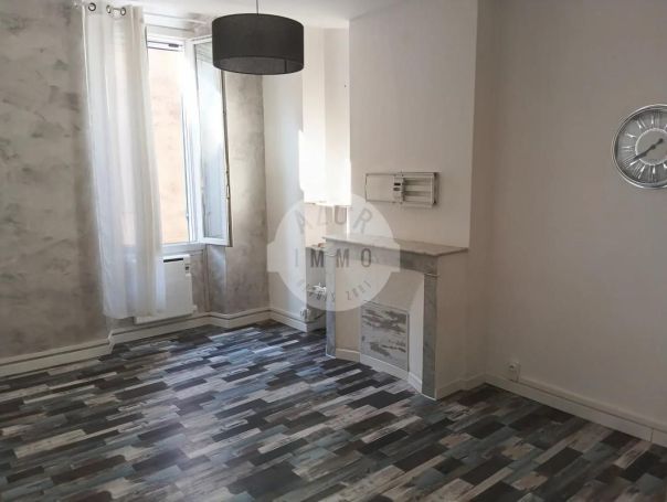 A louer APPARTEMENT T3 59 M2  SAINT ZACHARIE